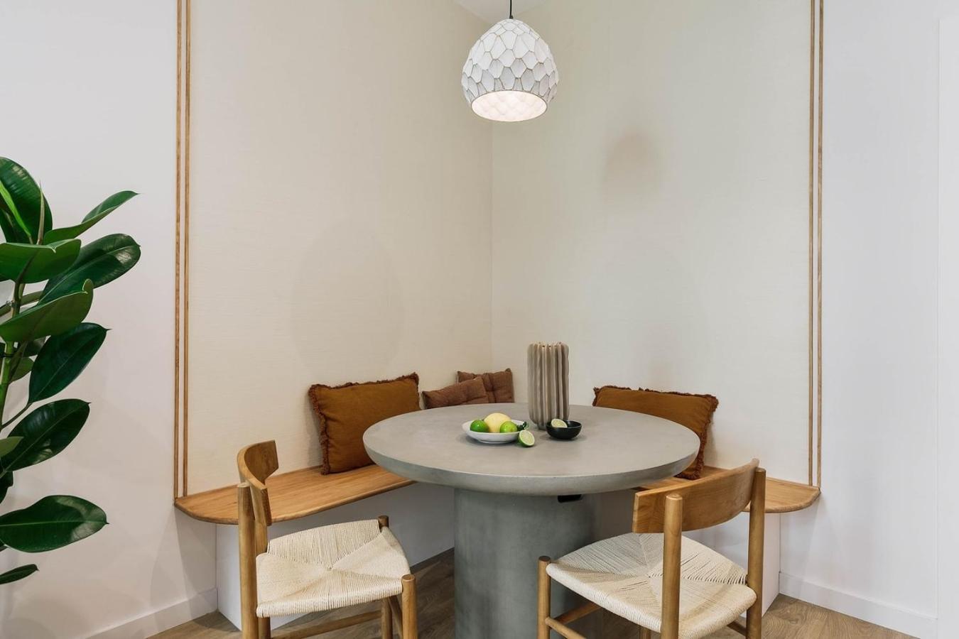 Pontone - 2 Bedrooms And Balcony In Eixample Dreta Appartement *